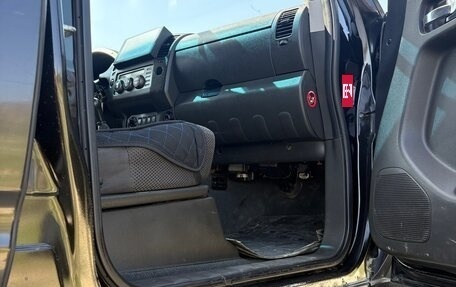 Nissan Navara (Frontier), 2008 год, 1 200 000 рублей, 20 фотография