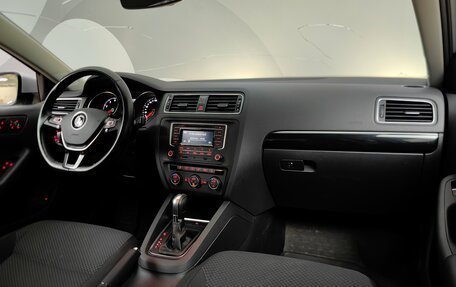 Volkswagen Jetta VI, 2018 год, 1 528 000 рублей, 12 фотография