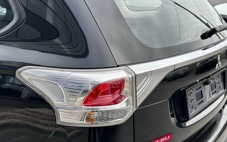 Mitsubishi Outlander III рестайлинг 3, 2013 год, 1 399 000 рублей, 10 фотография