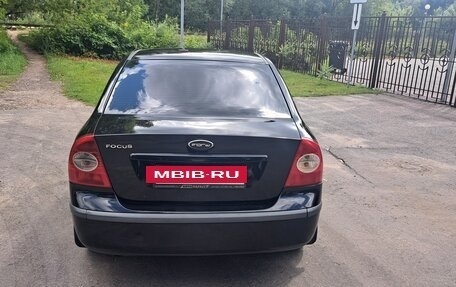 Ford Focus II рестайлинг, 2005 год, 430 000 рублей, 3 фотография