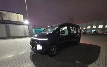 Hyundai Staria, 2022 год, 6 500 000 рублей, 21 фотография