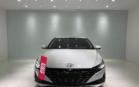 Hyundai Elantra, 2022 год, 1 780 000 рублей, 15 фотография