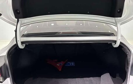 Hyundai Elantra, 2022 год, 1 780 000 рублей, 17 фотография