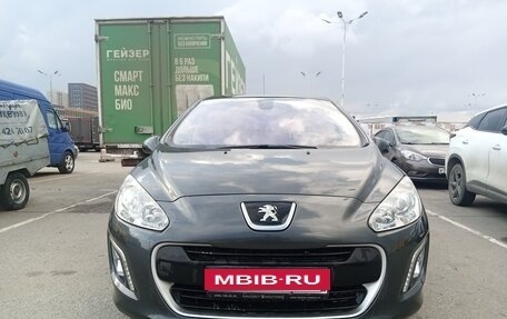Peugeot 308 II, 2013 год, 850 000 рублей, 3 фотография