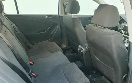 Volkswagen Passat B6, 2007 год, 600 000 рублей, 16 фотография