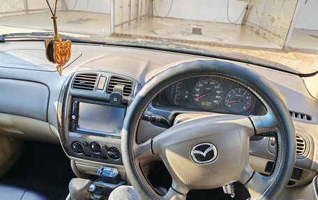 Mazda Familia, 2001 год, 280 000 рублей, 8 фотография