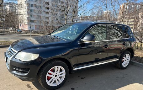 Volkswagen Touareg III, 2008 год, 830 000 рублей, 2 фотография