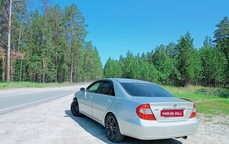 Toyota Camry V40, 2002 год, 680 000 рублей, 4 фотография