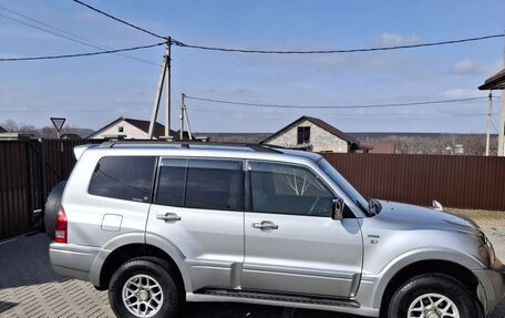 Mitsubishi Pajero III рестайлинг, 2002 год, 1 150 000 рублей, 5 фотография