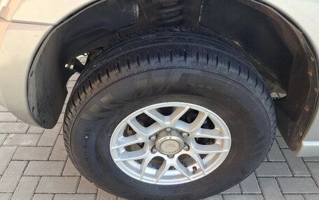 Mitsubishi Pajero III рестайлинг, 2002 год, 1 150 000 рублей, 11 фотография