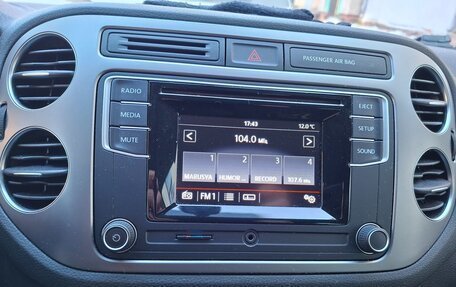 Volkswagen Tiguan II, 2016 год, 2 690 000 рублей, 18 фотография