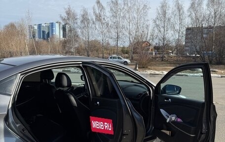 Hyundai Solaris II рестайлинг, 2014 год, 1 100 000 рублей, 6 фотография