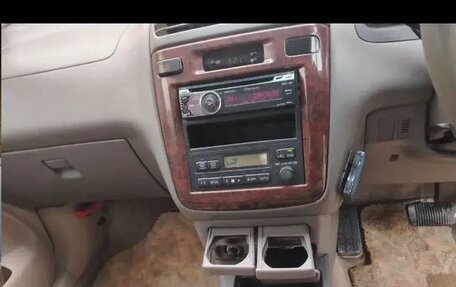 Toyota Gaia, 1998 год, 600 000 рублей, 9 фотография