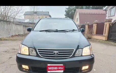 Toyota Gaia, 1998 год, 600 000 рублей, 24 фотография