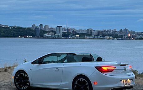 Buick Cascada, 2018 год, 2 300 000 рублей, 3 фотография