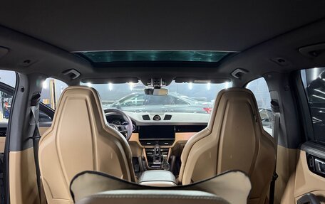 Porsche Cayenne III, 2019 год, 8 000 000 рублей, 18 фотография