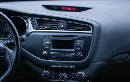 KIA cee'd III, 2015 год, 990 000 рублей, 14 фотография