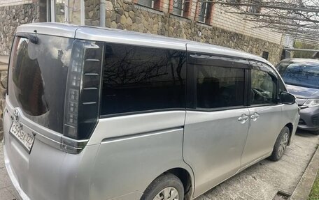 Toyota Voxy III, 2016 год, 1 450 000 рублей, 6 фотография