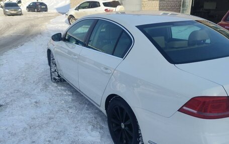 Volkswagen Passat B7, 2011 год, 1 250 000 рублей, 3 фотография