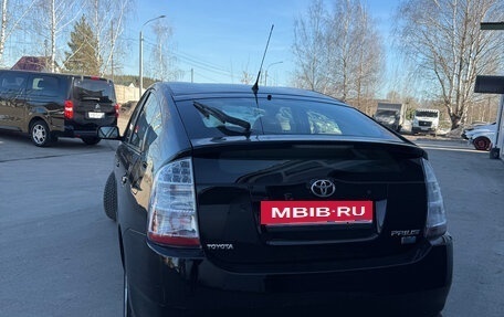 Toyota Prius, 2007 год, 795 000 рублей, 6 фотография