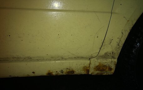 Toyota WiLL II (VS), 2002 год, 300 000 рублей, 11 фотография