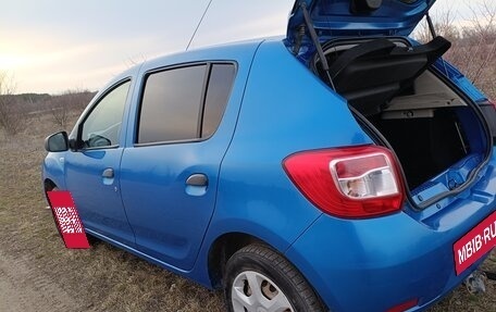 Renault Sandero II рестайлинг, 2014 год, 650 000 рублей, 12 фотография