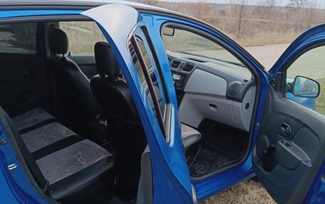 Renault Sandero II рестайлинг, 2014 год, 650 000 рублей, 17 фотография