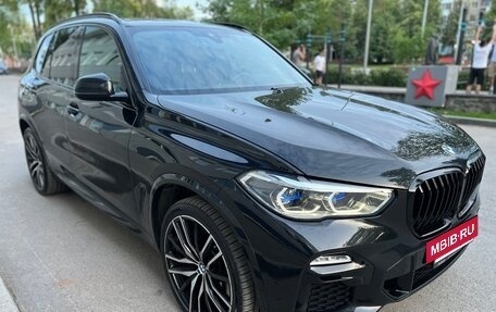BMW X5, 2019 год, 6 990 000 рублей, 2 фотография