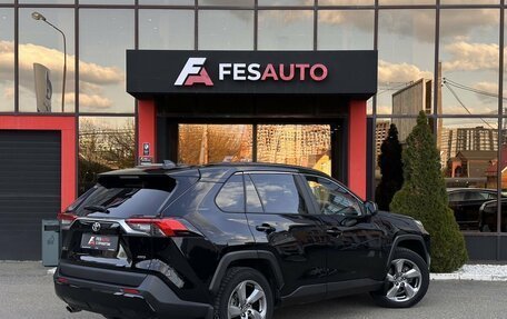 Toyota RAV4, 2019 год, 2 790 000 рублей, 5 фотография