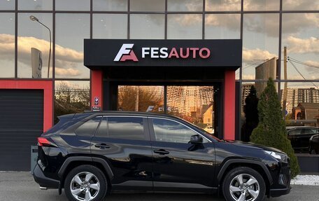 Toyota RAV4, 2019 год, 2 790 000 рублей, 4 фотография