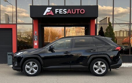 Toyota RAV4, 2019 год, 2 790 000 рублей, 8 фотография