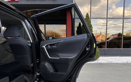 Toyota RAV4, 2019 год, 2 790 000 рублей, 26 фотография