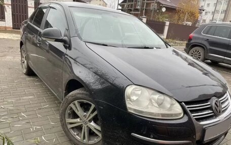 Volkswagen Jetta VI, 2007 год, 700 000 рублей, 1 фотография