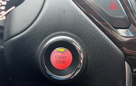 Nissan Pathfinder, 2015 год, 1 925 000 рублей, 3 фотография