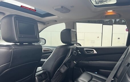 Nissan Pathfinder, 2015 год, 1 925 000 рублей, 14 фотография