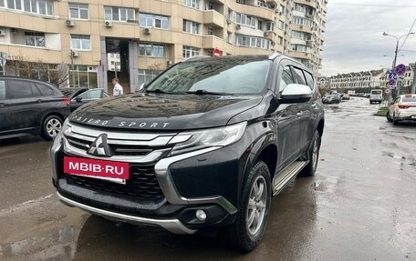 Mitsubishi Pajero Sport III рестайлинг, 2019 год, 3 550 000 рублей, 8 фотография