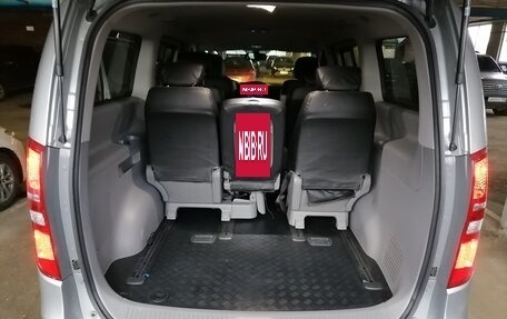 Hyundai Grand Starex Grand Starex I рестайлинг 2, 2017 год, 2 800 000 рублей, 16 фотография