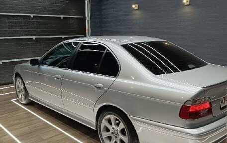 BMW 5 серия, 2001 год, 1 500 000 рублей, 3 фотография