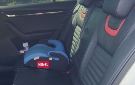 Skoda Octavia RS, 2015 год, 2 300 000 рублей, 11 фотография