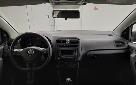 Volkswagen Polo VI (EU Market), 2018 год, 960 000 рублей, 17 фотография