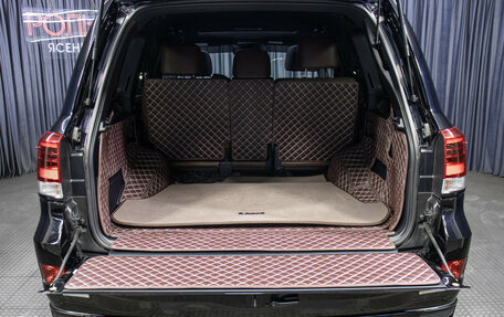 Toyota Land Cruiser 200, 2020 год, 10 498 000 рублей, 10 фотография