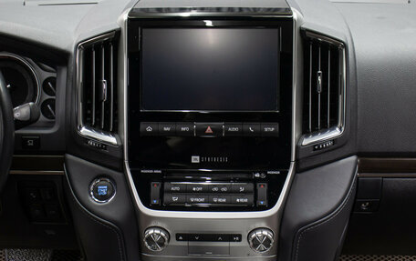 Toyota Land Cruiser 200, 2020 год, 10 498 000 рублей, 15 фотография