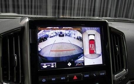 Toyota Land Cruiser 200, 2020 год, 10 498 000 рублей, 19 фотография