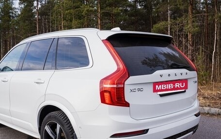 Volvo XC90 II рестайлинг, 2018 год, 3 000 000 рублей, 8 фотография