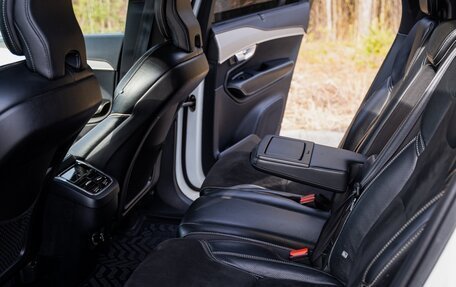 Volvo XC90 II рестайлинг, 2018 год, 3 000 000 рублей, 19 фотография