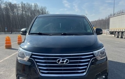 Hyundai Grand Starex Grand Starex I рестайлинг 2, 2019 год, 3 585 000 рублей, 1 фотография