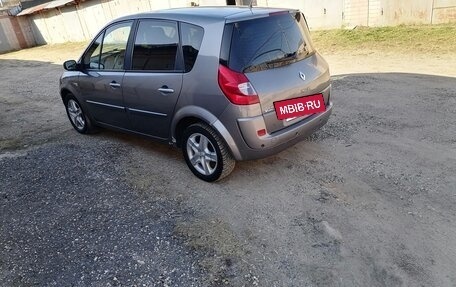 Renault Scenic III, 2009 год, 550 000 рублей, 3 фотография