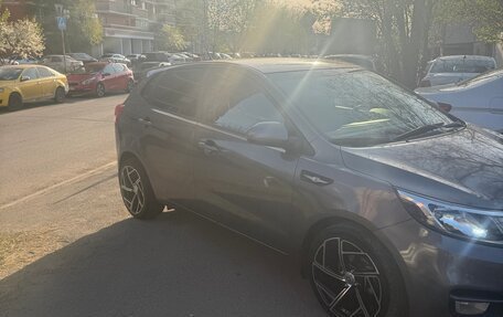 KIA Rio III рестайлинг, 2016 год, 1 350 000 рублей, 3 фотография