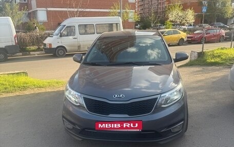 KIA Rio III рестайлинг, 2016 год, 1 350 000 рублей, 2 фотография