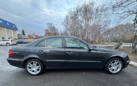 Mercedes-Benz E-Класс, 2003 год, 1 000 000 рублей, 10 фотография